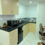 Mansa Apartment Bradford (West Yorkshire)